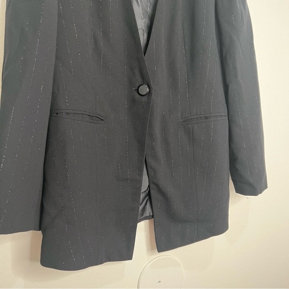 Halston Vintage women’s Black pants suit with metallic pinstripes size 12 - Picture 13 of 13